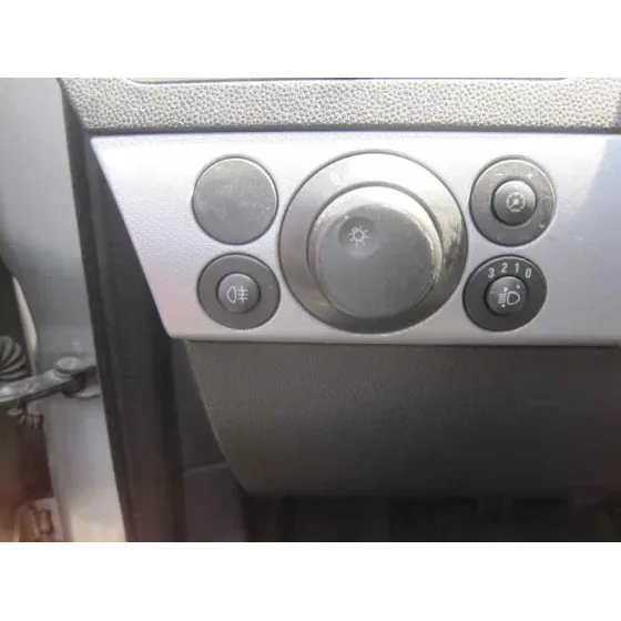 OPEL ASTRA H BERLINA '2005 COSMO GRIS