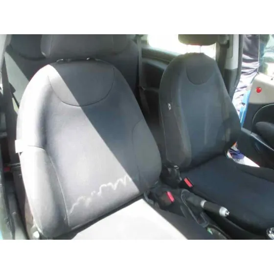 MINI MINI (R50,R53) '2005 COOPER AZUL