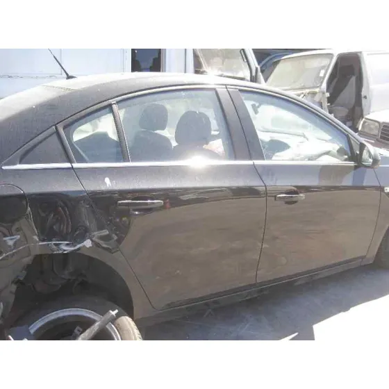 CHEVROLET CRUZE '2010 LS+ GRIS CENIZA