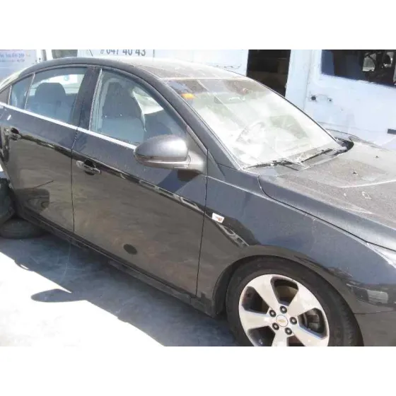 CHEVROLET CRUZE '2010 LS+ GRIS CENIZA