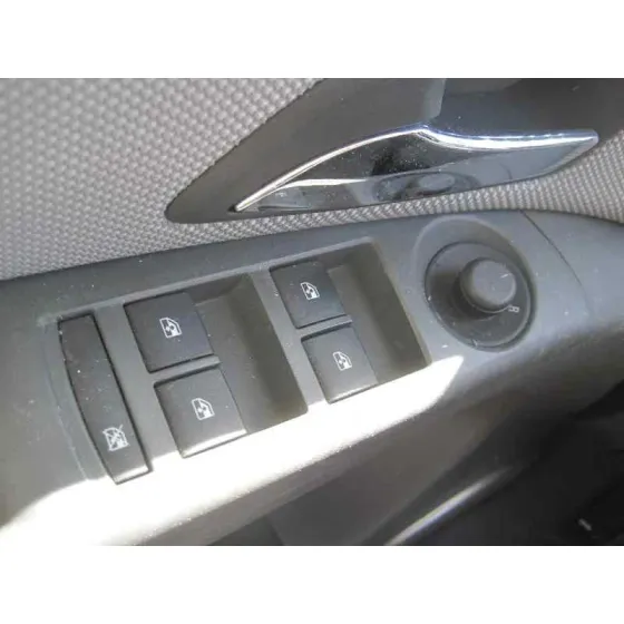 CHEVROLET CRUZE '2010 LS+ GRIS CENIZA