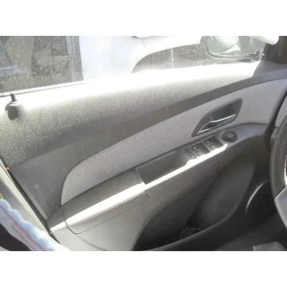 CHEVROLET CRUZE '2010 LS+ GRIS CENIZA