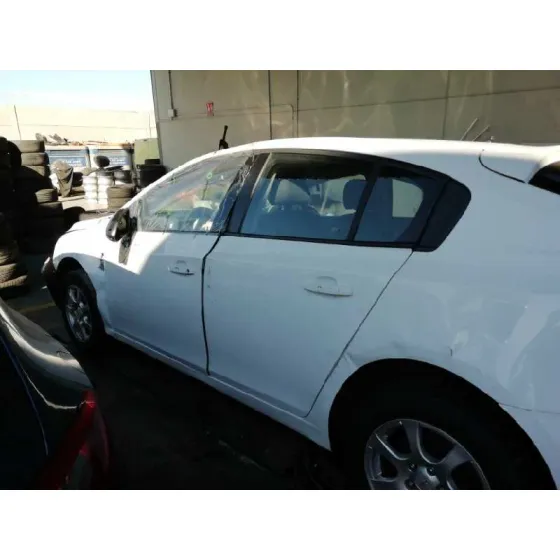 CHEVROLET CRUZE HATCHBACK '2012 LT+ BLANCO