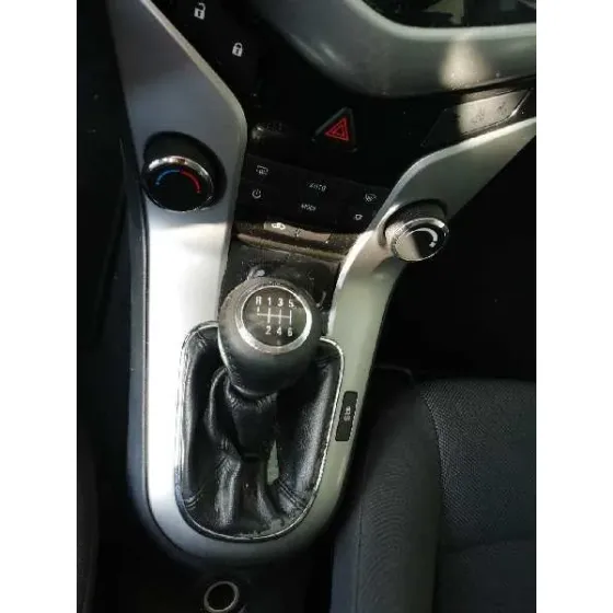 CHEVROLET CRUZE HATCHBACK '2012 LT+ BLANCO