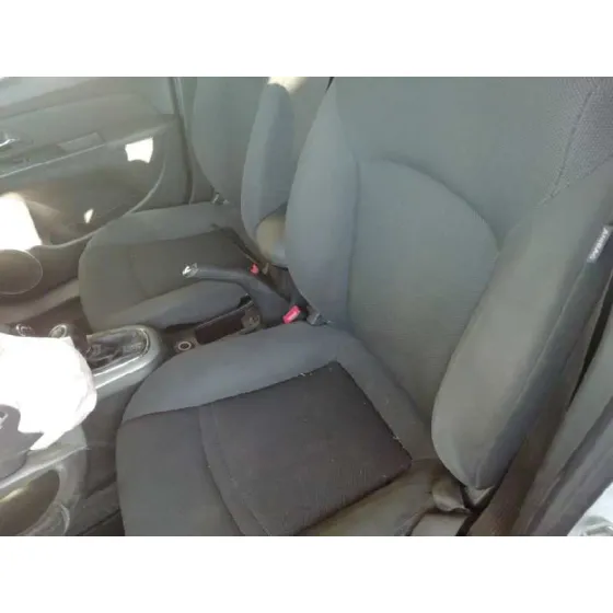 CHEVROLET CRUZE HATCHBACK '2012 LT+ BLANCO