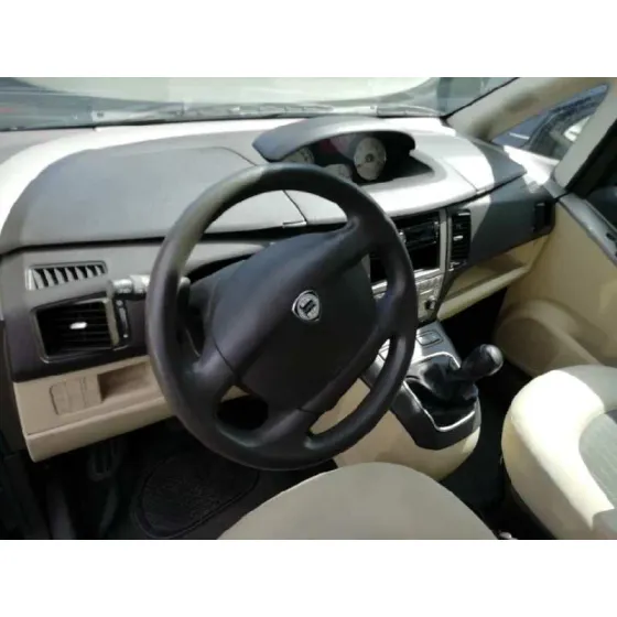 LANCIA MUSA (184) '2005 1.9 JTD CAT NEGRO