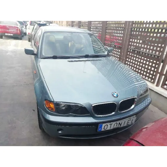 BMW SERIE 3 BERLINA (E46) '2002 320D VERDE CLARO