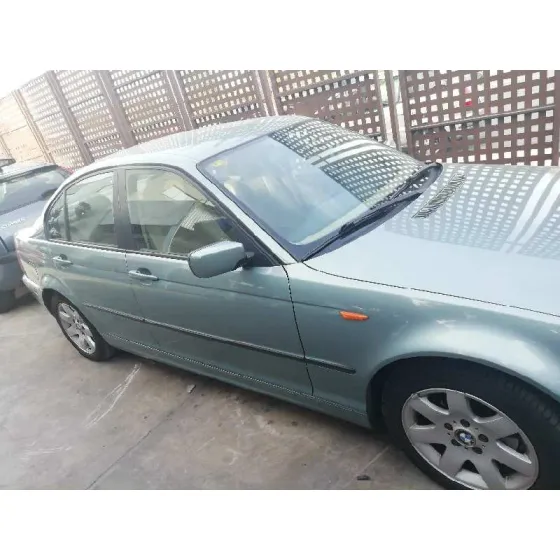 BMW SERIE 3 BERLINA (E46) '2002 320D VERDE CLARO