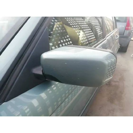 BMW SERIE 3 BERLINA (E46) '2002 320D VERDE CLARO