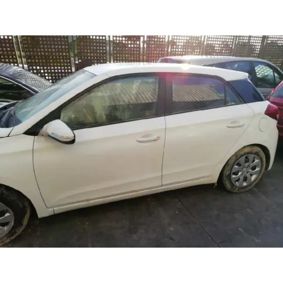 HYUNDAI I20 2016 TREND BLUE BLANCO