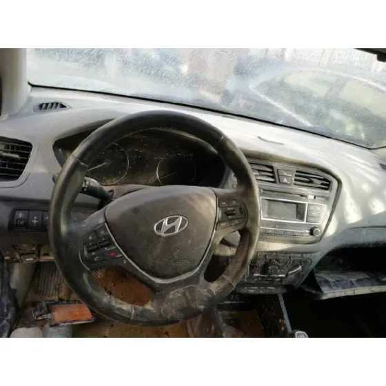 HYUNDAI I20 2016 TREND BLUE BLANCO