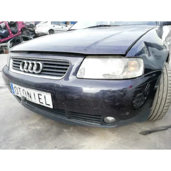 AUDI A3 (8L) 2001 1.8 20V AZUL