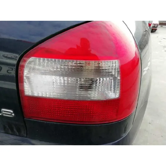 AUDI A3 (8L) 2001 1.8 20V AZUL