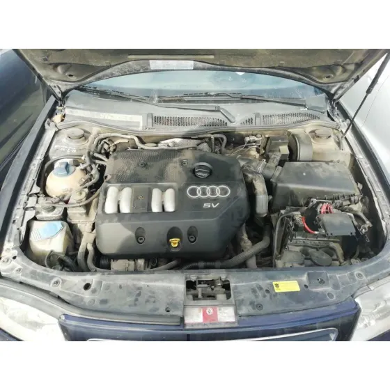 AUDI A3 (8L) 2001 1.8 20V AZUL