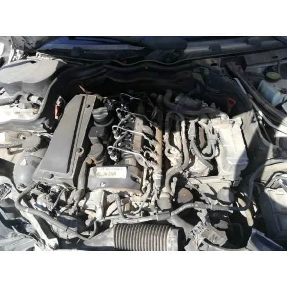 MERCEDES CLASE C (W204) BERLINA '2008 C 220 CDI (204.008) GRIS PLATA