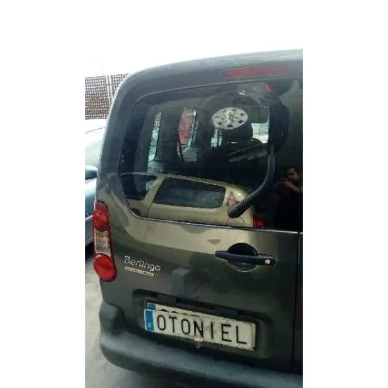 CITROEN BERLINGO STATION WAGON '2014 1.6 HDI FAP GRIS