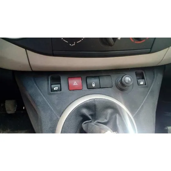 CITROEN BERLINGO STATION WAGON '2014 1.6 HDI FAP GRIS