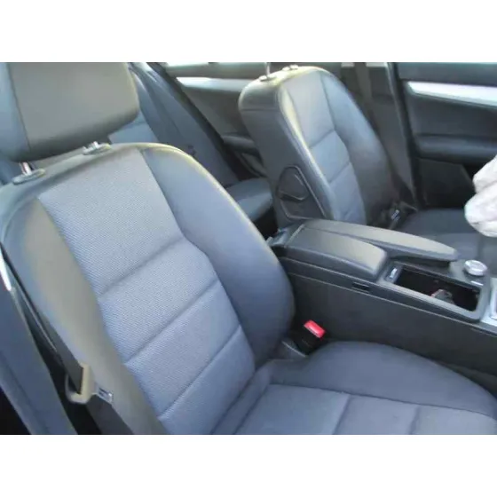 MERCEDES CLASE C (W204) BERLINA '2010 2.2 CDI CAT NEGRO