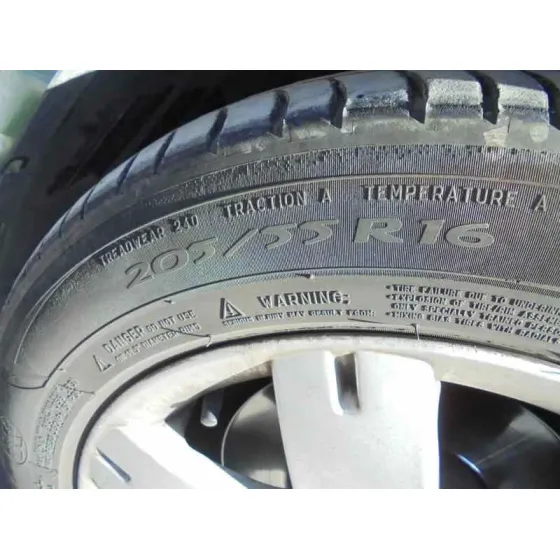 VOLKSWAGEN PASSAT BERLINA (3B3) '2003 HIGHLINE 4MOTION PLATA