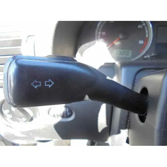VOLKSWAGEN PASSAT BERLINA (3B3) '2003 HIGHLINE 4MOTION PLATA