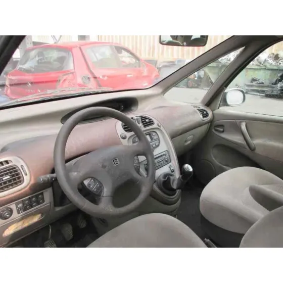 CITROEN XSARA PICASSO '2002 2.0 HDI EXCLUSIVE PLUS AZUL