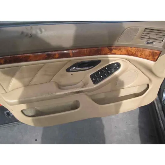BMW SERIE 5 TOURING (E39) '1998 528I AZUL