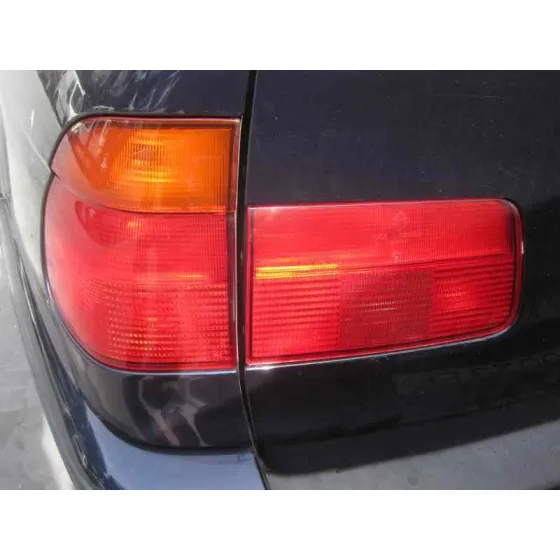 BMW SERIE 5 TOURING (E39) '1998 528I AZUL