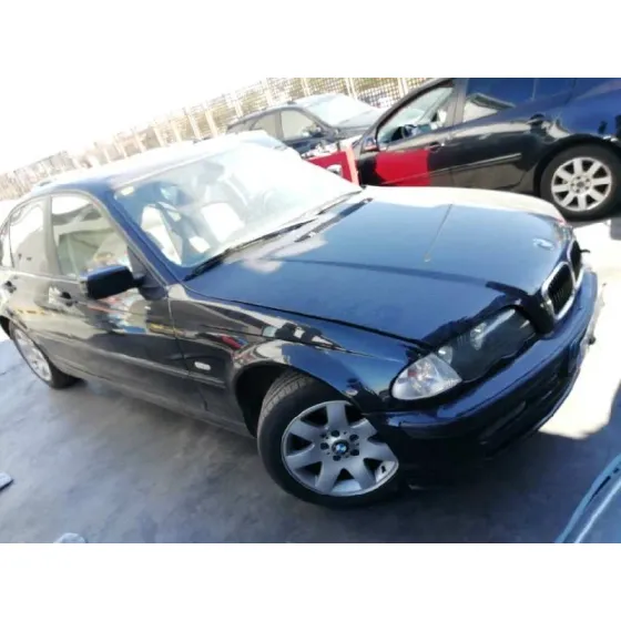 BMW SERIE 3 BERLINA (E46) '1999 318I NEGRO