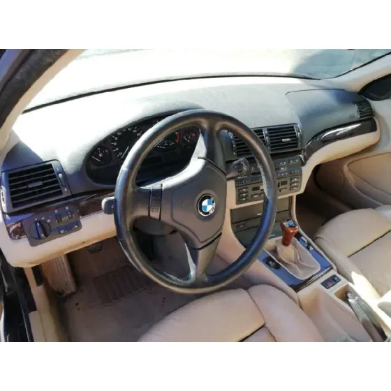 BMW SERIE 3 BERLINA (E46) '1999 318I NEGRO