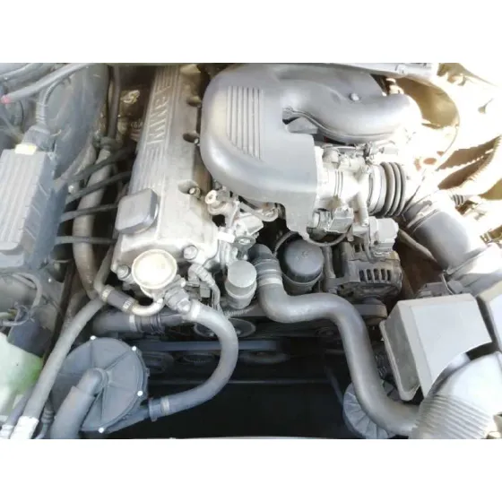 BMW SERIE 3 BERLINA (E46) '1999 318I NEGRO