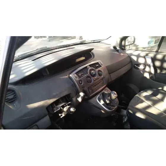 RENAULT SCENIC II '2005 1.9 DCI DIESEL PLATA