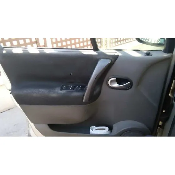 RENAULT SCENIC II '2005 1.9 DCI DIESEL PLATA