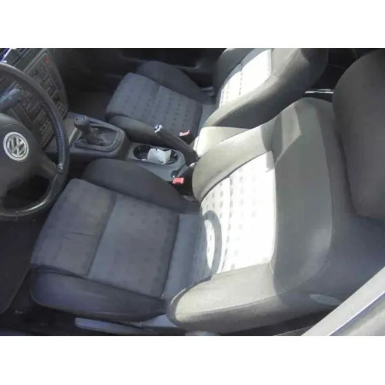 VOLKSWAGEN PASSAT BERLINA (3B3) '2003 ADVANCE PLATA