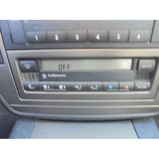 VOLKSWAGEN PASSAT BERLINA (3B3) '2003 ADVANCE PLATA