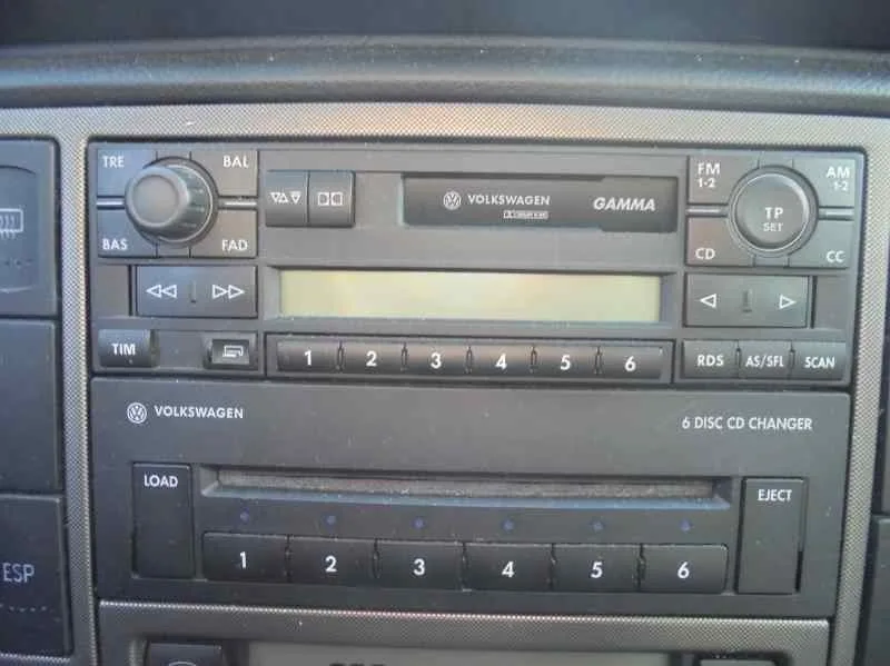 VOLKSWAGEN PASSAT BERLINA (3B3) '2003 ADVANCE PLATA