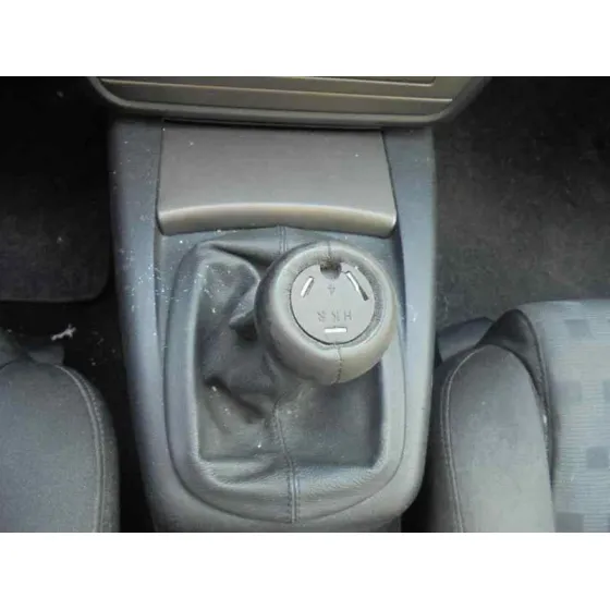 VOLKSWAGEN PASSAT BERLINA (3B3) '2003 ADVANCE PLATA