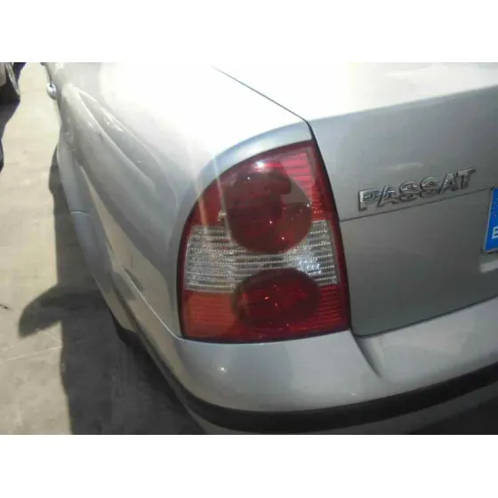 VOLKSWAGEN PASSAT BERLINA (3B3) '2003 ADVANCE PLATA