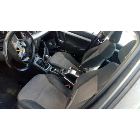 OPEL VECTRA C BERLINA '2005 1.9 CDTI PLATA