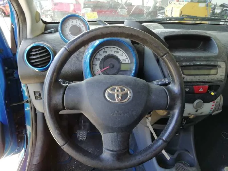 TOYOTA AYGO (KGB/WNB) '2009 CONNECT AZUL