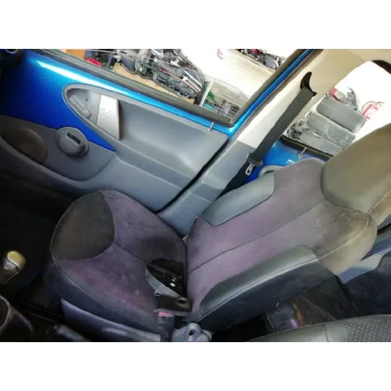 TOYOTA AYGO (KGB/WNB) '2009 CONNECT AZUL