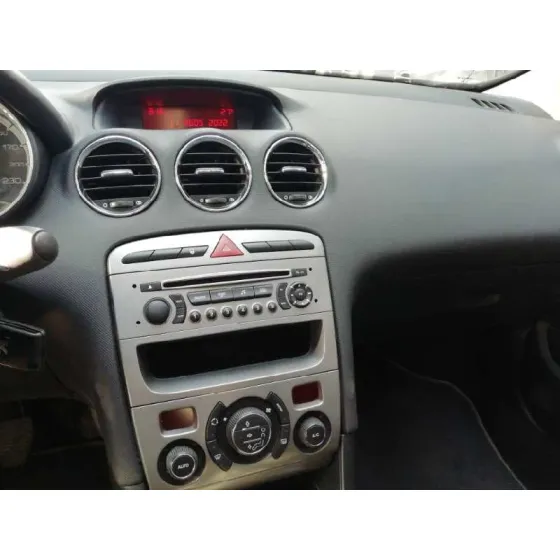 PEUGEOT 308 '2008 CONFORT NEGRO