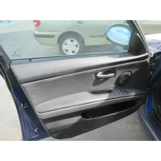 BMW SERIE 3 BERLINA (E90) '2008 320D AZUL