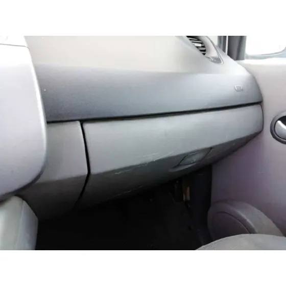 RENAULT SCENIC II '2008 1.5 DCI DIESEL CAT PLATA