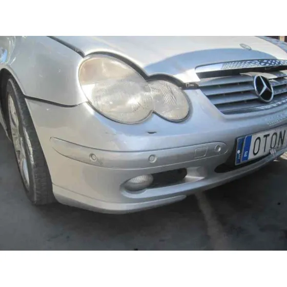 MERCEDES CLASE C (W203) SPORTCOUPE '2002 C 220 CDI (203.706) PLATA