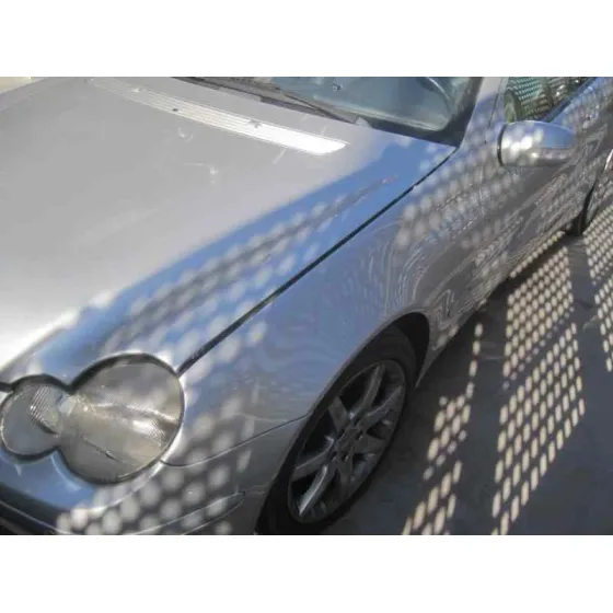MERCEDES CLASE C (W203) SPORTCOUPE '2002 C 220 CDI (203.706) PLATA