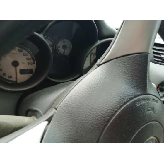 ALFA ROMEO GT (125) '2004 1.9 JTD 16V 150/ DISTINCTIVE NEGRO