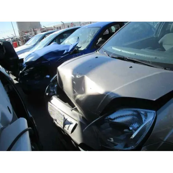 FORD FIESTA (CBK) '2003 AMBIENTE CHAMPANG