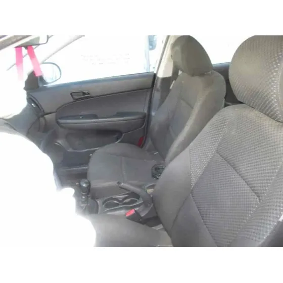 HYUNDAI I30 '2010 CLASSIC BLANCO