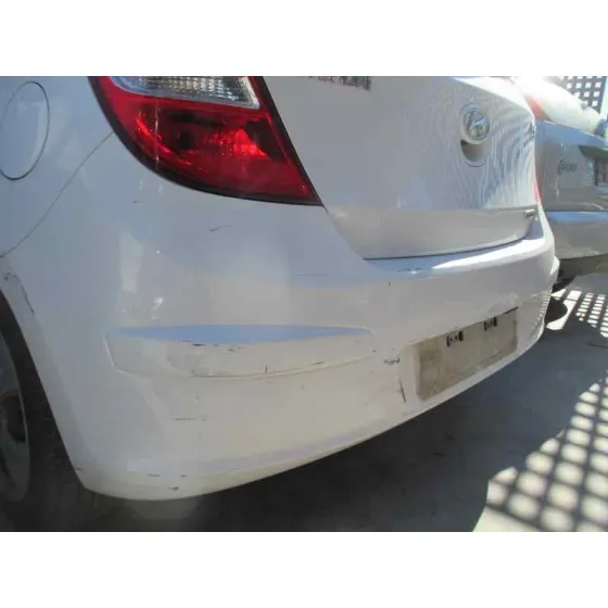 HYUNDAI I30 '2010 CLASSIC BLANCO