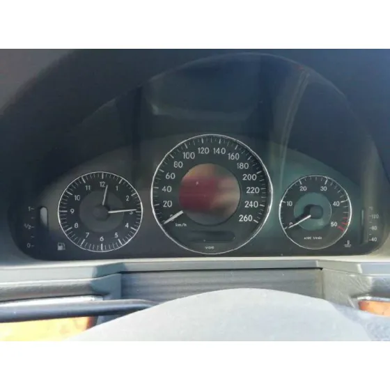 MERCEDES CLASE E (W211) BERLINA '2005 E 320 CDI (211.026) PLATA